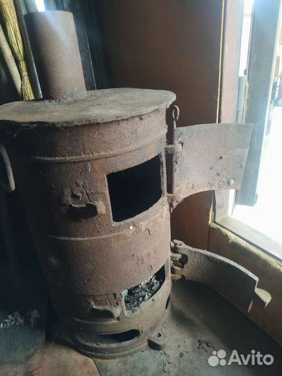 Печь буржуйка чугунная