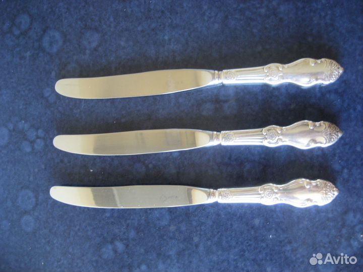 Сервизные тарелки 