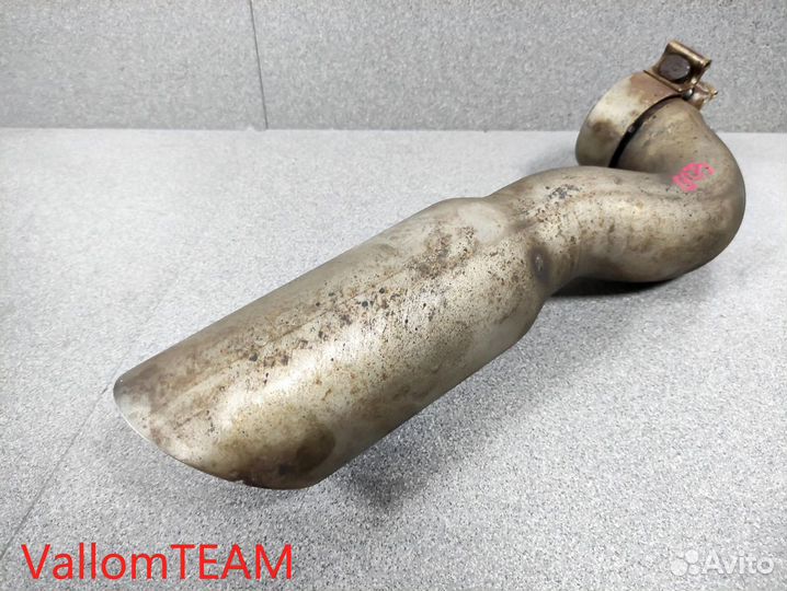 Лот Q273-1 Насадка трубы глушителя правая audi Q7