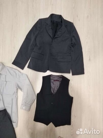 Комплект школьной формы 140-146