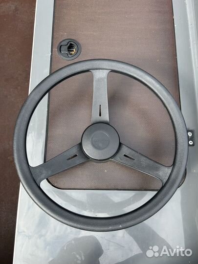 Рулевое колесо, штурвал для лодки катера