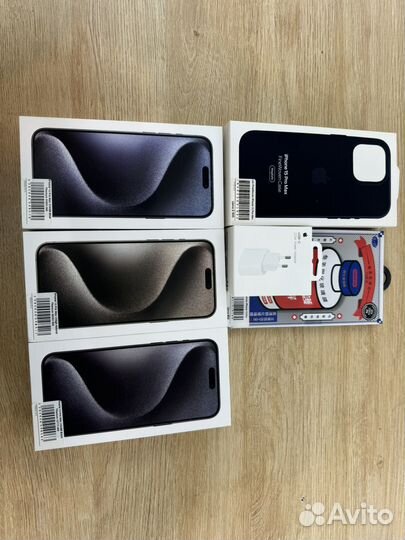 iPhone 15 Pro Max, 256 ГБ