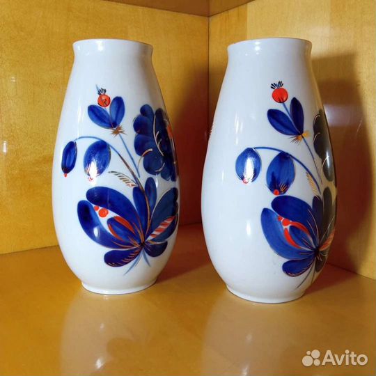 Парные вазы из 1970-х Полонное