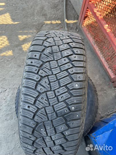 Continental IceContact 2 215/55 R17