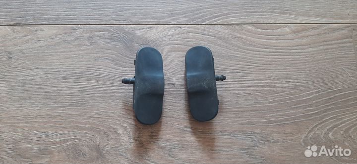 Форсунка омывателя лобового стекла Audi A6 C6 4F2