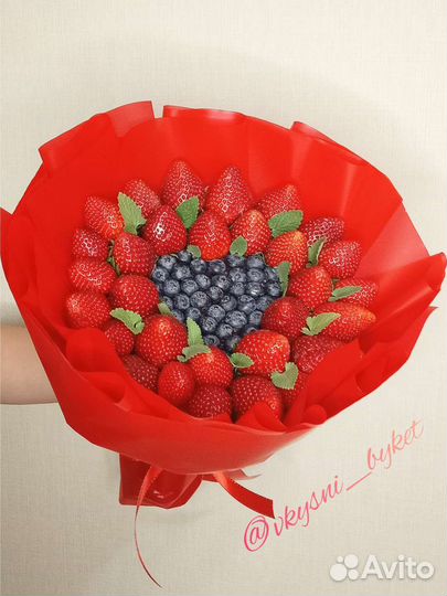 Ягодный букет сердце