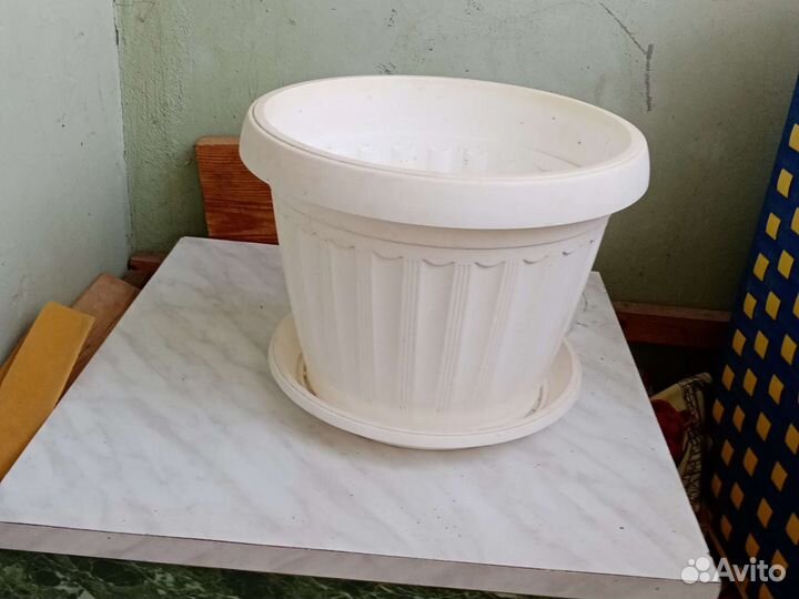 Горшок для цветов напольный