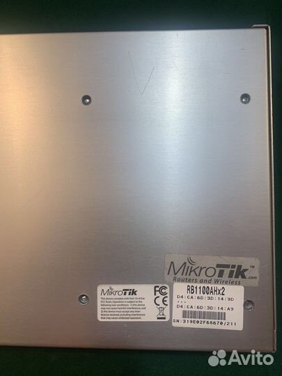 Роутер Микротик rb1100