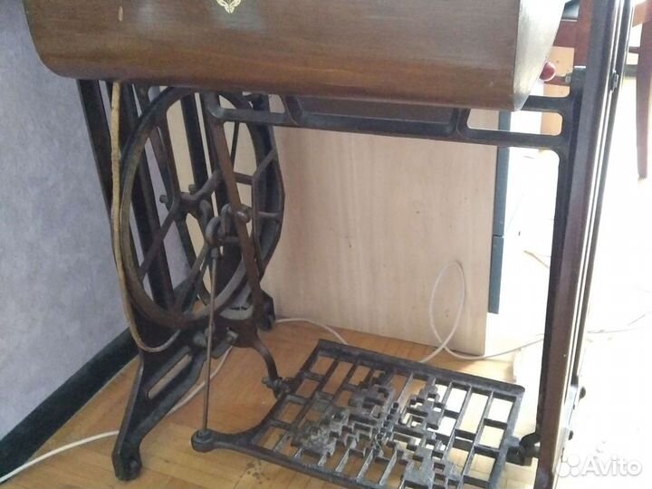 Швейная машинка бу