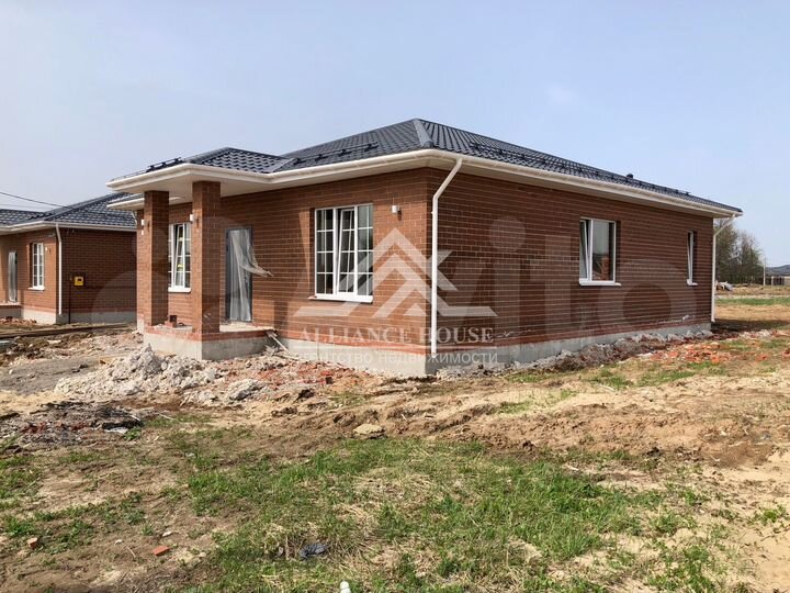 Коттедж 125 м² на участке 10 сот.