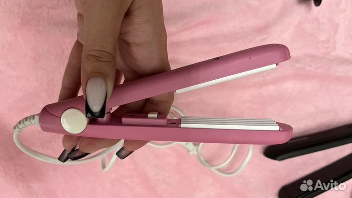 Выпрямитель / гофре для волос