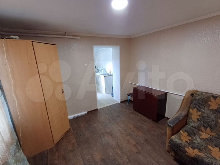 Дом 26 м² на участке 4 сот.