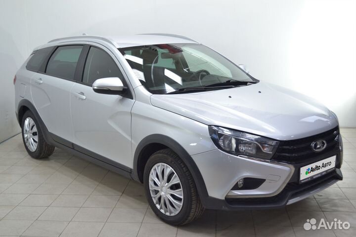 LADA Vesta Cross 1.8 AMT, 2019, 120 000 км