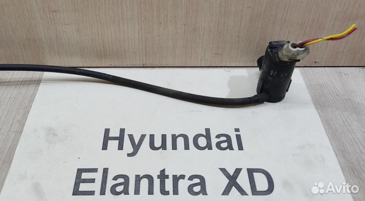 Насос (моторчик) омывателя Hyundai Elantra XD, 02