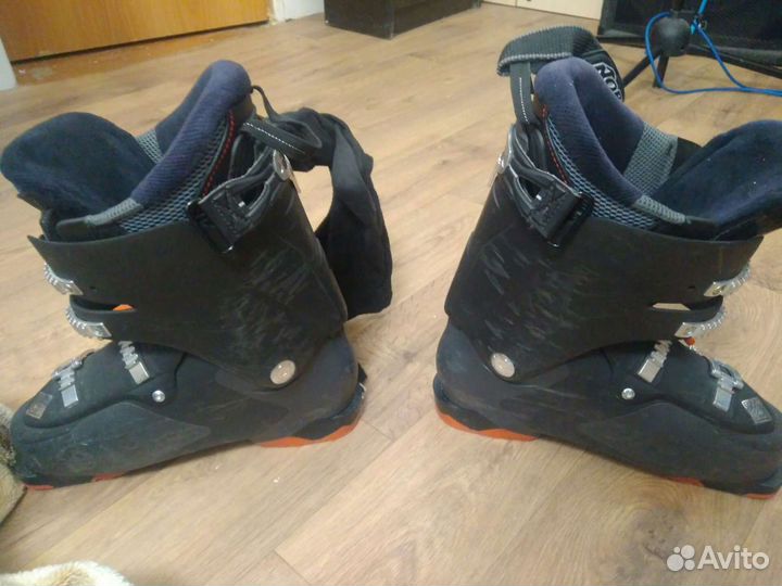 Горнолыжные ботинки
