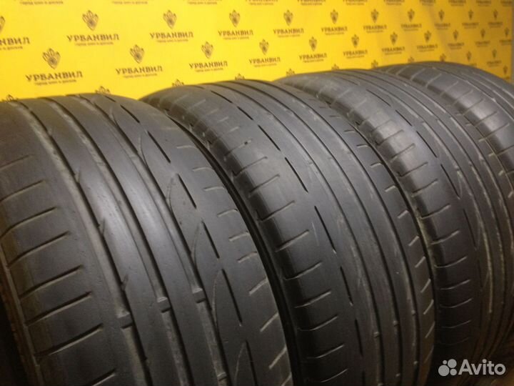 Bridgestone Potenza S001 225/50 R17