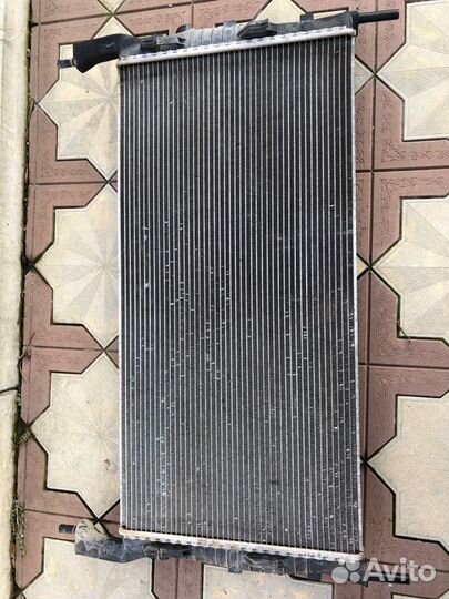 Радиатор охлаждения ford transit