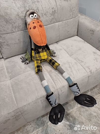 Интерьерная мягкая игрушка ворона с длинными лапам