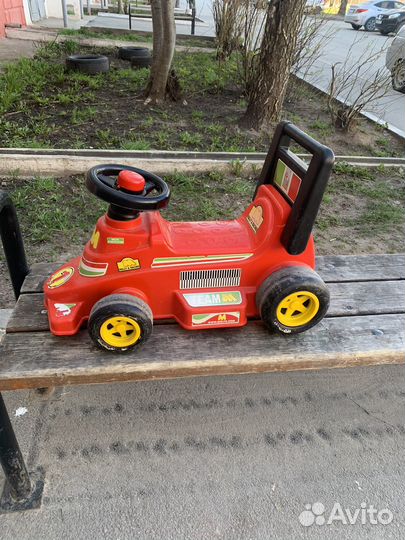 Детская машина каталка бу