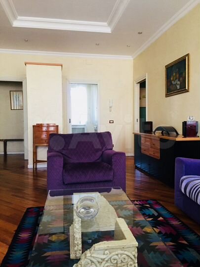 2-к. квартира, 100 м², 4/5 эт.