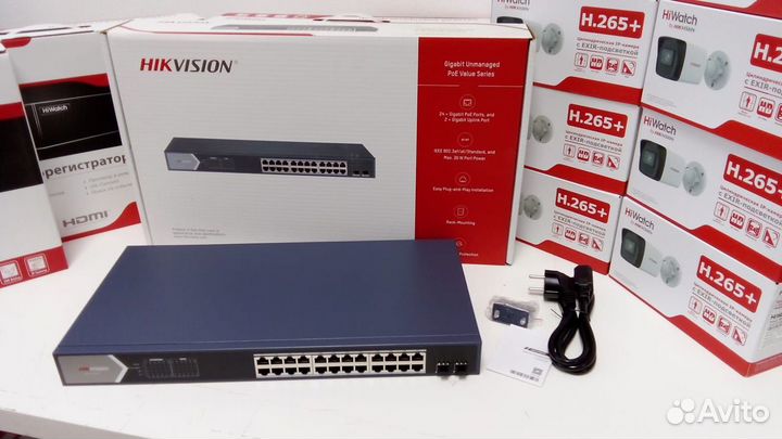 DS-3E0526P-E/M 24 POE канала hikvision коммутатор