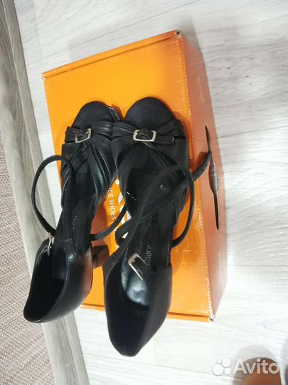 Туфли для танцев