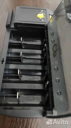 Топовое зарядное GP PowerBank S320 NiMH + фонарь