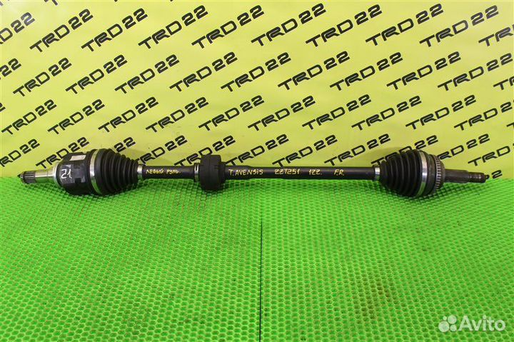 Привод передний правый Toyota Avensis ZZT251