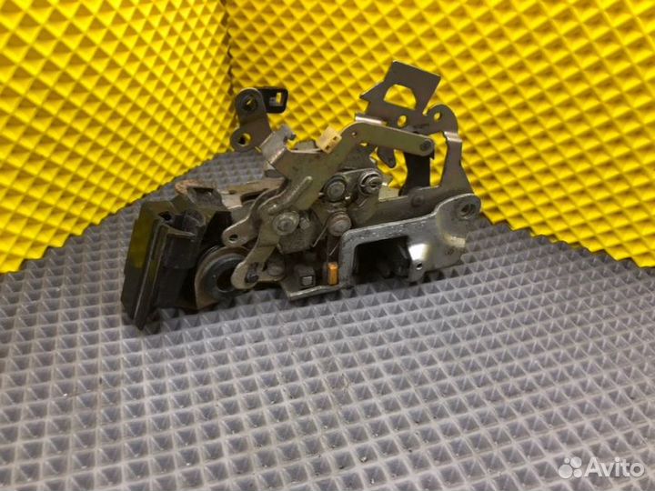 Замок двери Mercedes-Benz S-Class W140 M119.970