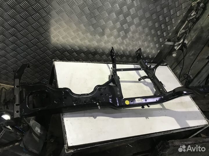 Усилитель торпедо Audi Q5 8R