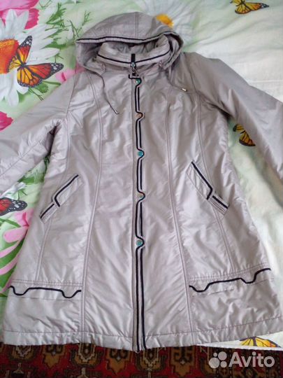 Танкер демисезонный, в подарок ветровка