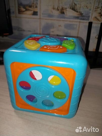 Развивающий кубик baby go