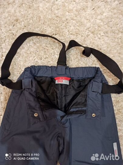 Продам демисезонный костюм для девочки