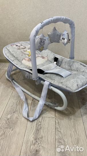 Шезлонг детский