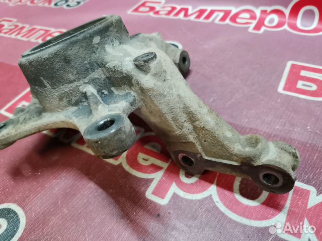 Кулак поворотный передний правый Renault Kaptur