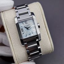 Кварцевые часы Baume & Mercier Hampton, полный ком