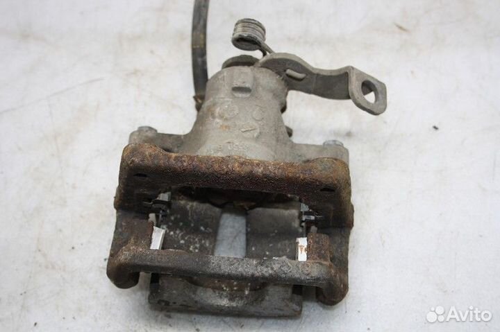 Суппорт задний левый KIA ceed II 2012-2018