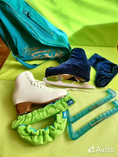 Коньки фигурные edea