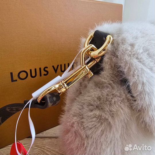 Сумка женская Louis Vuitton меховая