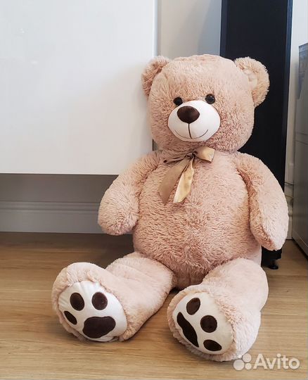 Плюшевый медведь