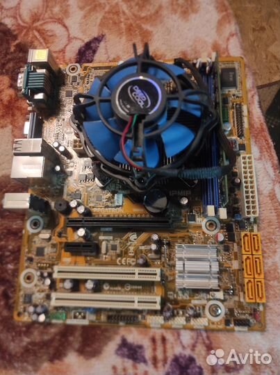 Материнская плата для компьютера Pegatron в сборе