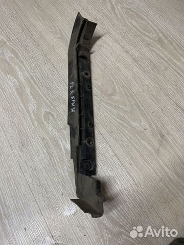 Уплотнитель Резинка крыла Renault fluence Лев