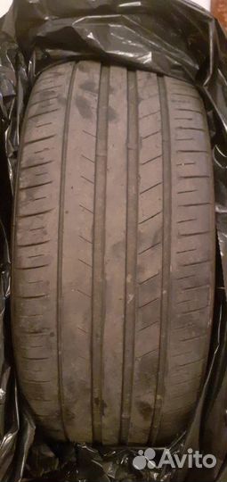 Habilead Headking S2000 235/45 R18