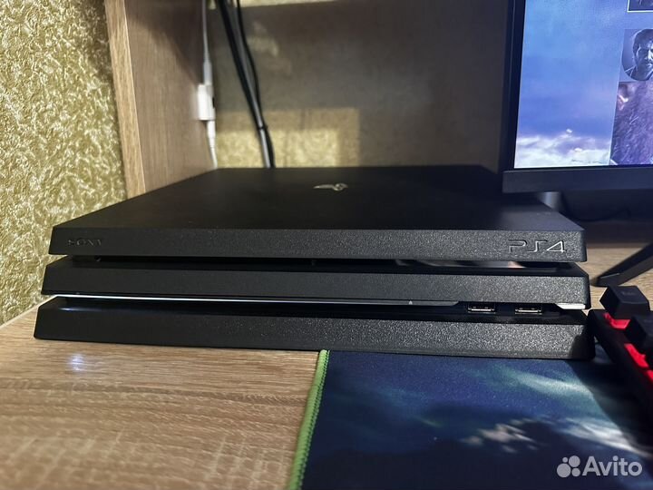 Sony PS4 pro 1tb