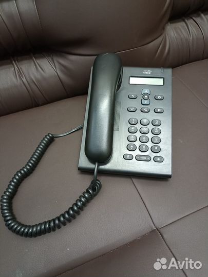IP телефон Cisco CP-3905