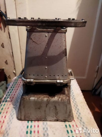 Керосинка трехфитильная,можно готовить