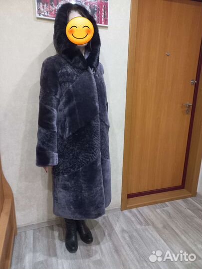 Шуба мутоновая с капюшоном 48