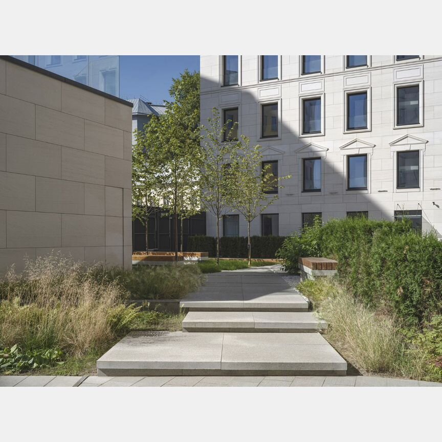 3-к. апартаменты, 107 м², 6/7 эт.