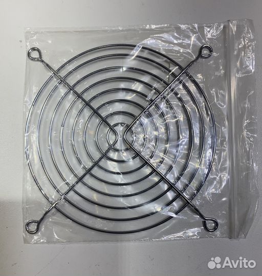 Решетка с фильтром для защиты вентилятора