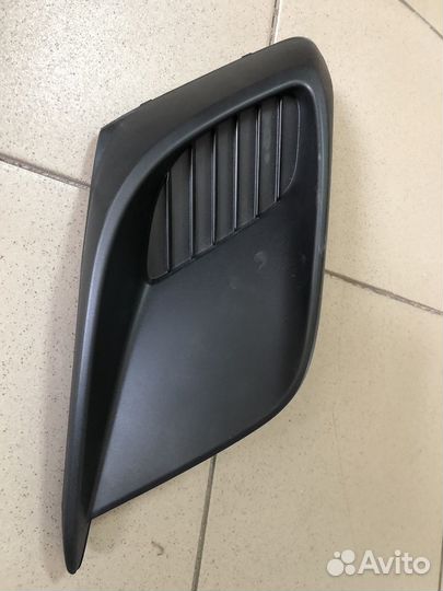 Накладка на птф мазда 3 левая